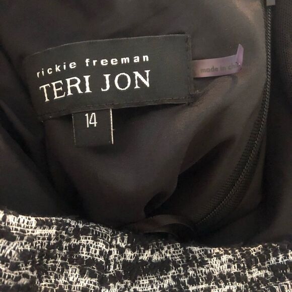 Saks Fifth Avenue Teri Jon by Rickie Freeman Sleeveless Shear Top Cocktail Dress - Picture 8 of 14